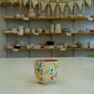 Taza Bombé Flores Primavera