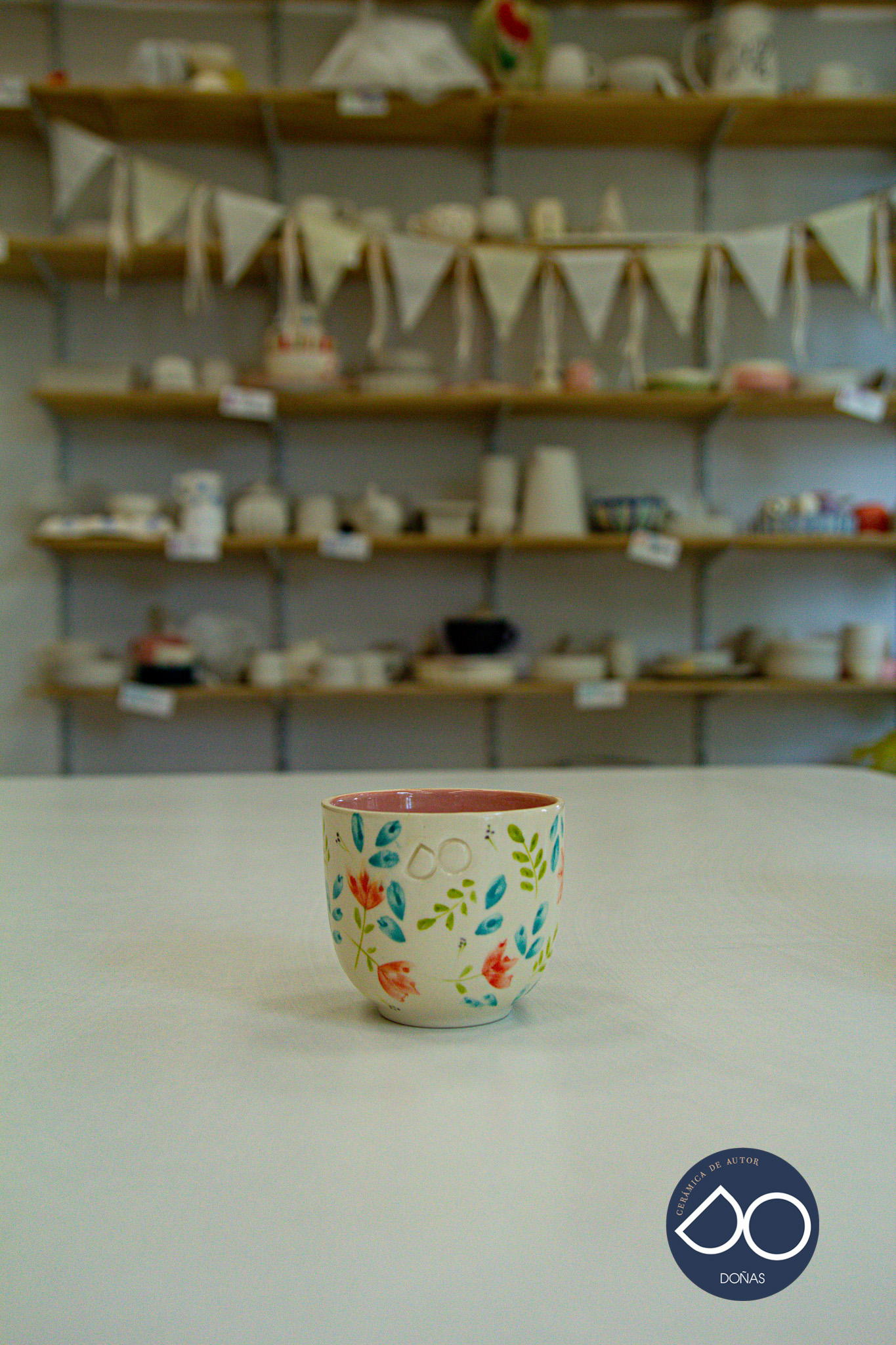 Taza Bombé Flores Primavera
